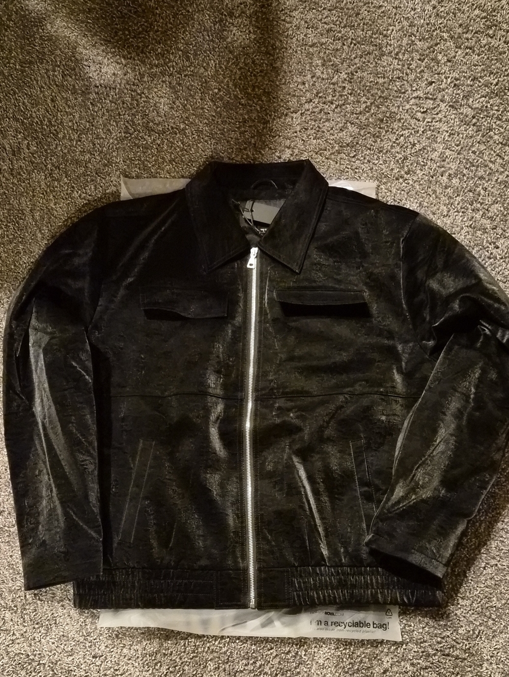 Men's Black Zip-Front Jacket - Classic Collared Design - Picture 1 of 2